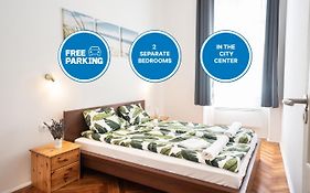 DOB50 spacious apartment - 2 separate bedroom, 4 people, AC, WIFI